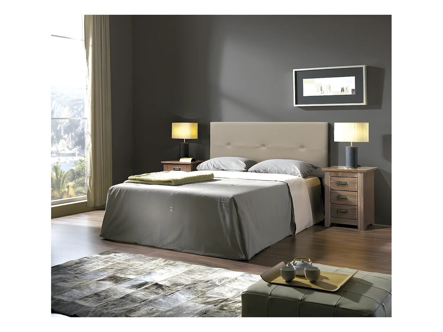 Table de chevet de 3 tiroirs coloris Noyer - longueur 45 x profondeur 38 x hauteur 50 cm