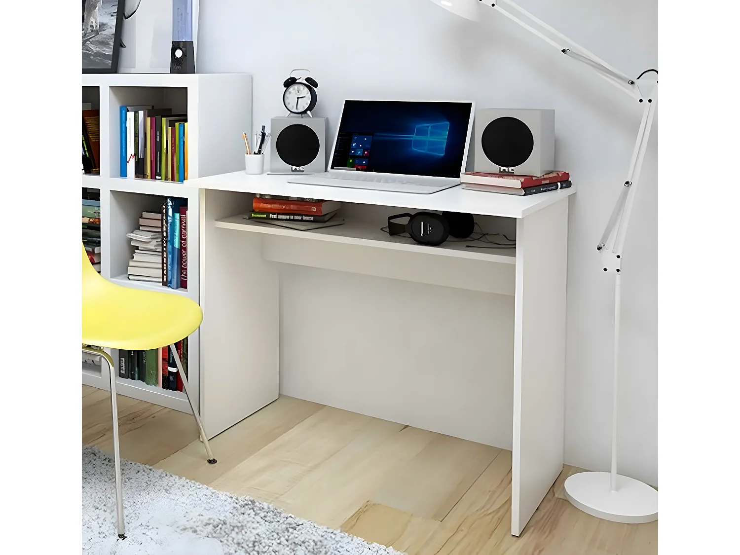 Bureau design coloris blanc - Hauteur 74 x Longueur 90 x Profondeur 50 cm