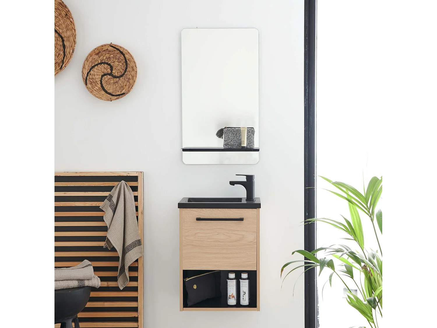 Set lavabo NIKA con nicchia, rubinetto e mensola a specchio