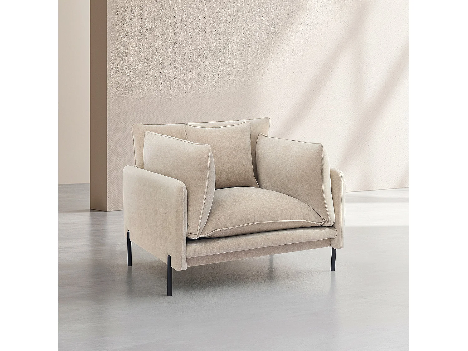 Habitat - Fauteuil déhoussable en tissu et métal noir garni de plumes - Taupe - Feath II