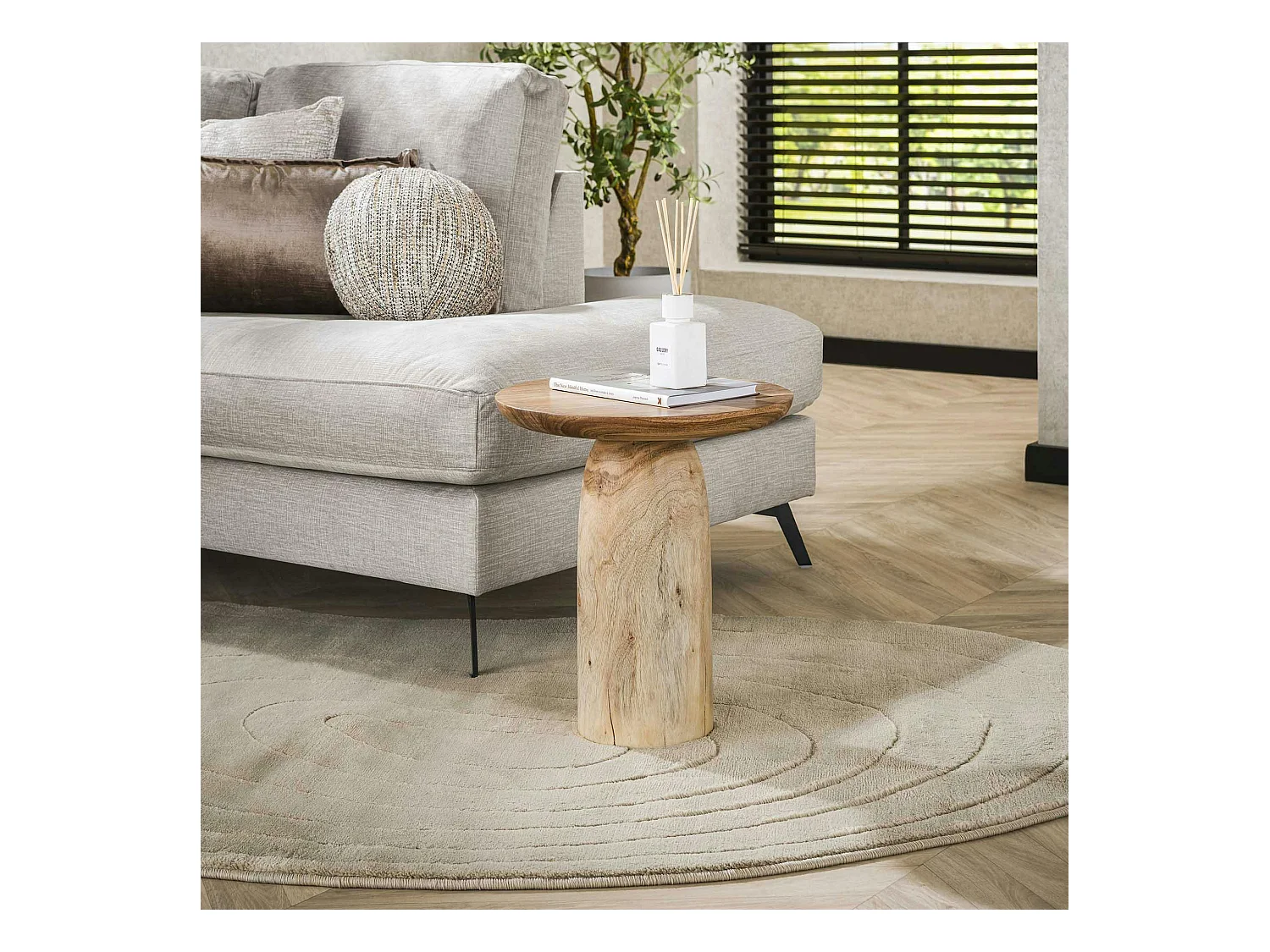 Table d’appoint bois – plateau sculpté, 46 cm MELBOURNE