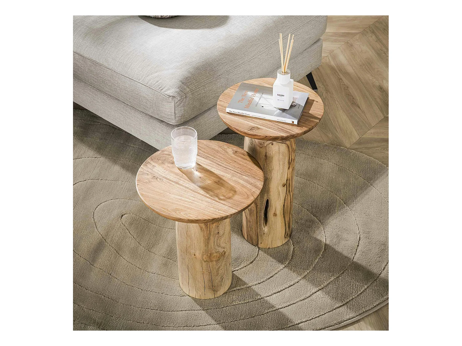 Table d’appoint bois – plateau sculpté, 46 cm MELBOURNE