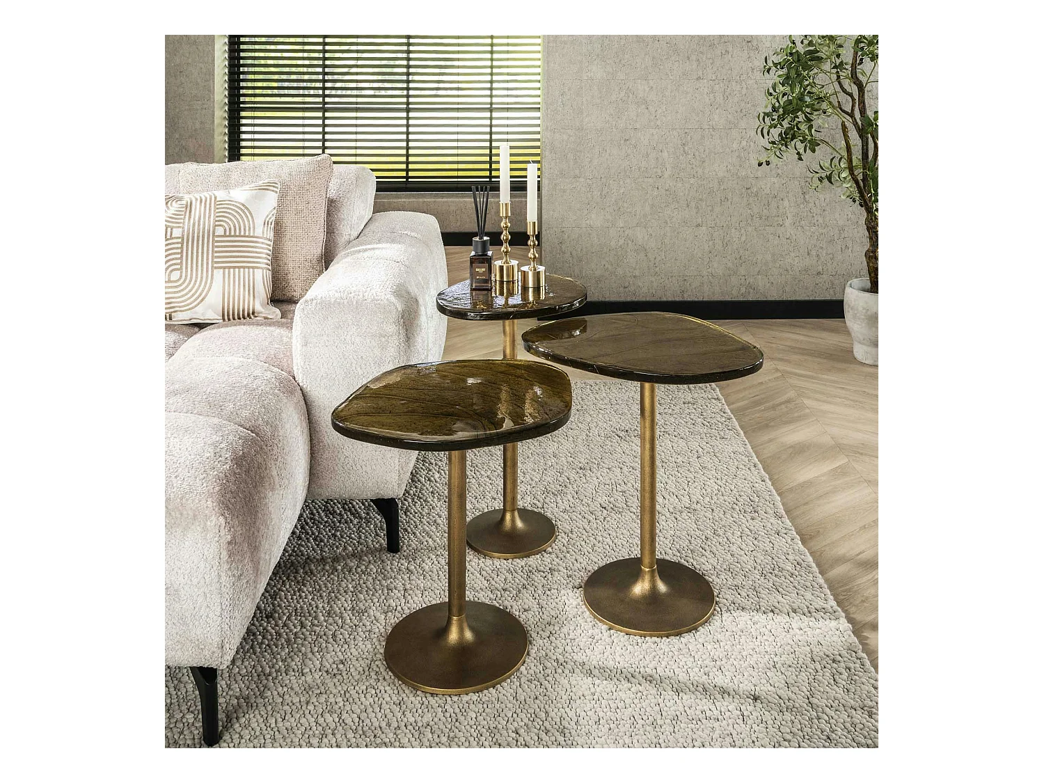 Bout de canapé verre – finition antique dorée, 55 cm LAGUNA