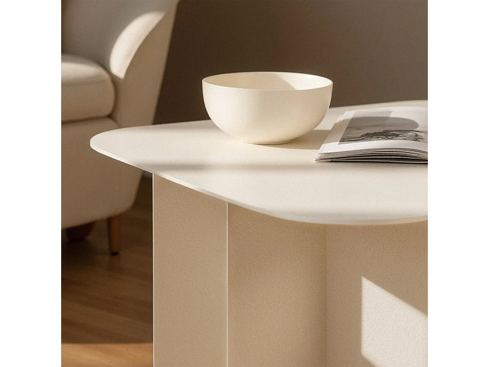 Blum - Table d'appoint en métal 45x40cm - Beige