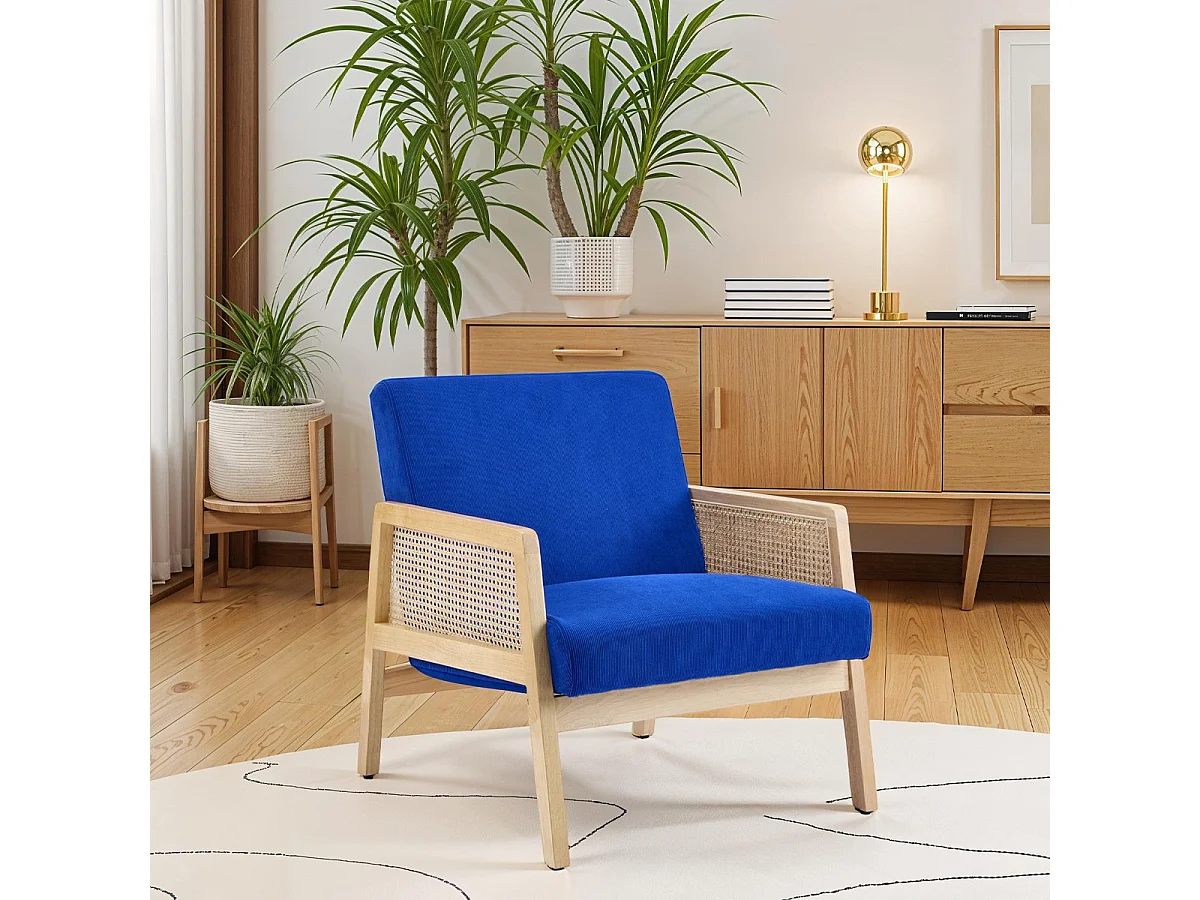 Fauteuil en cannage et velours côtelé bleu électrique - Mani