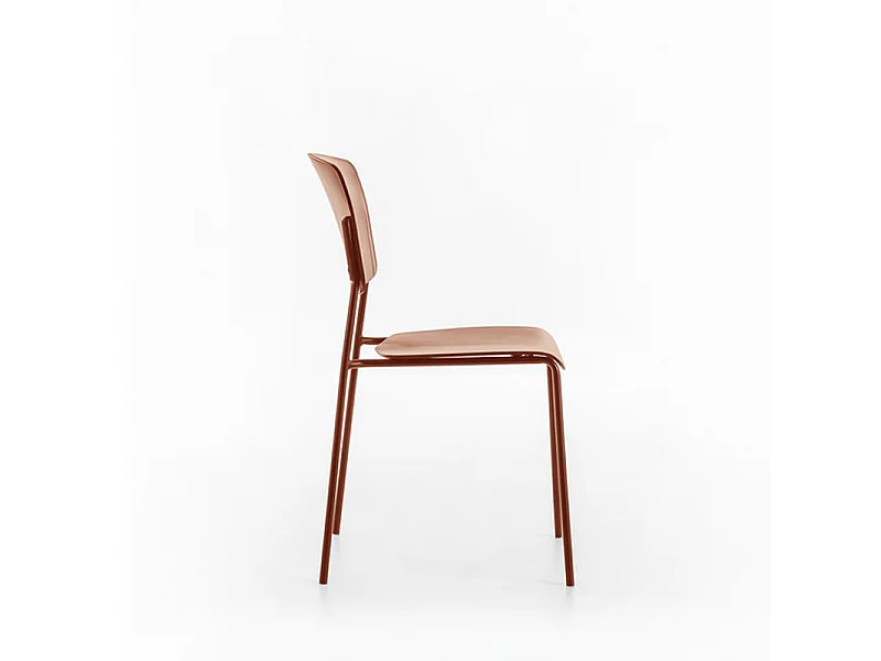 Set di 4 sedie ruggine moderne in polipropilene "Giada" impilabili con gambe in metallo verniciato