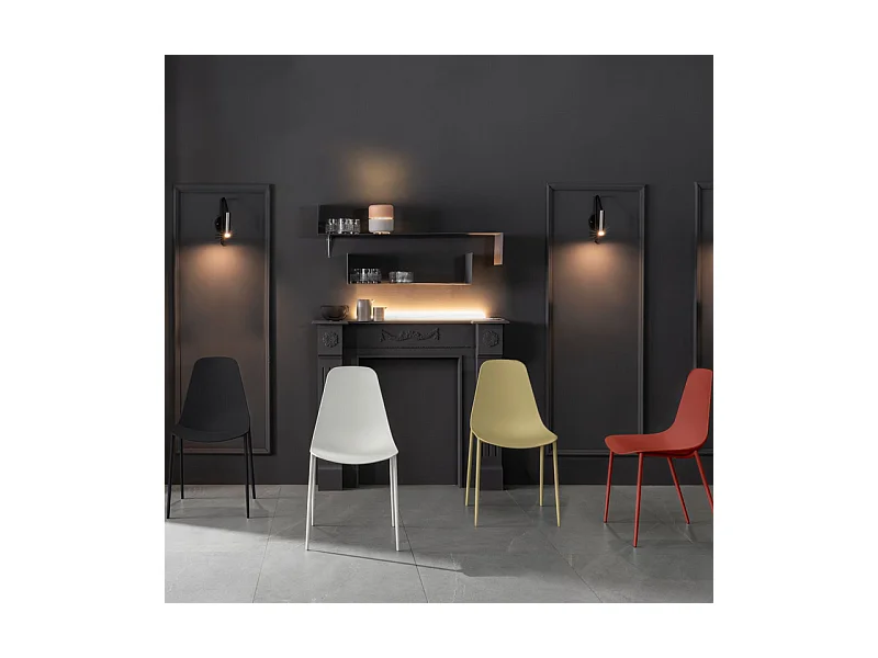 Lot de 2 chaises de salon modernes « Kate » en polypropylène blanc avec structure en métal peint