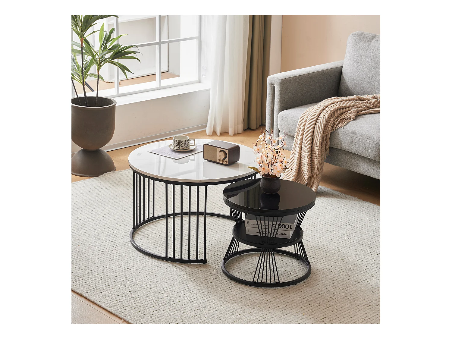 Table basse gigogne moderne, MDF, plateau laqué effet marbre, cadre noir (70x70x45.5+45x45x40cm)