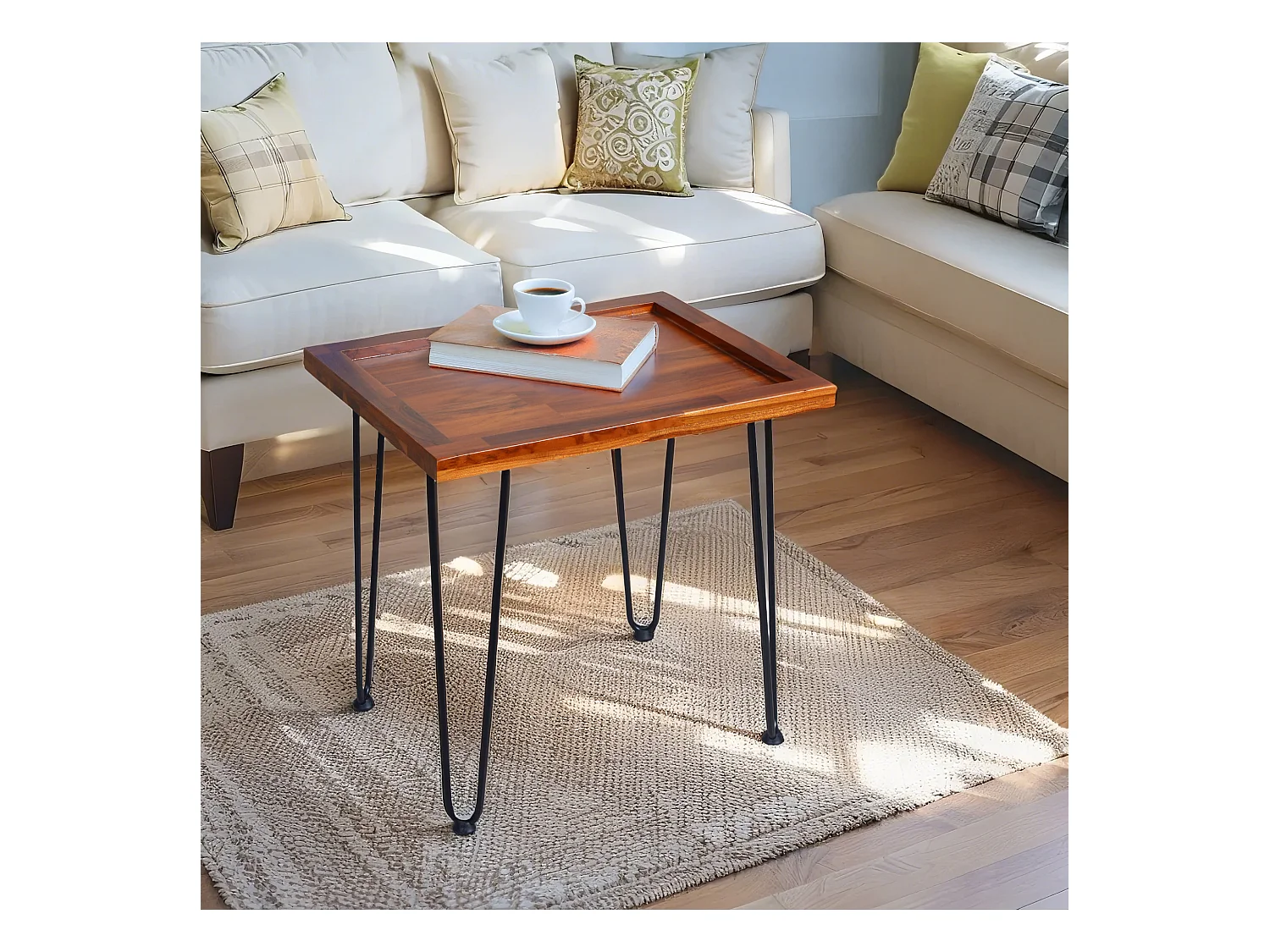 Table basse grande en acajou massif, motif feuille, pieds en fer laqué naturel (55.7x44.7x52.9 cm)