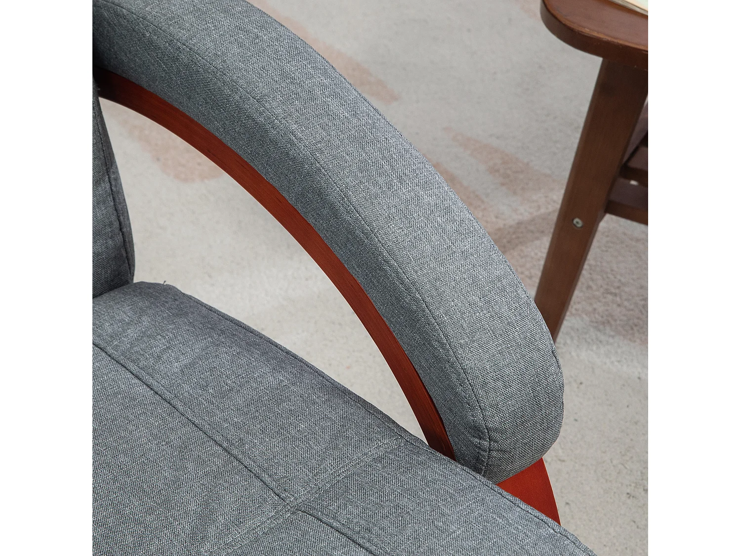 Draaibare relaxfauteuil met relaxfunctie, houten armleuningen, grijze linnen stof (86x68x100cm)