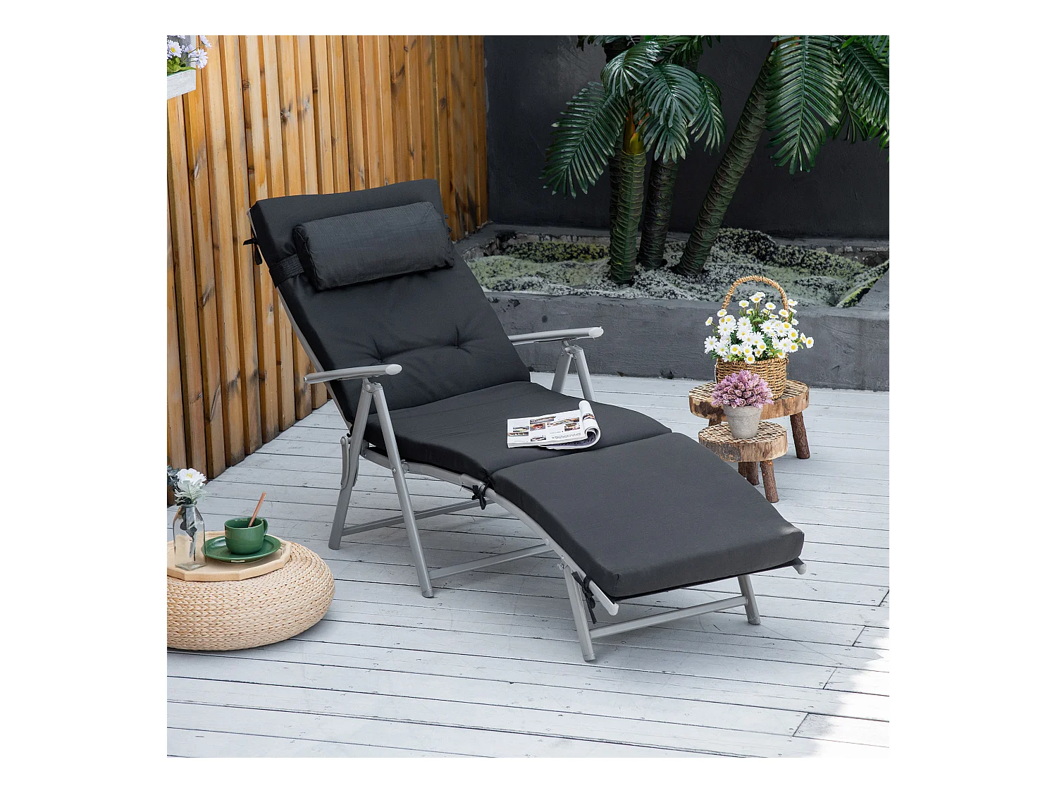 Chaise longue pliable, 7 positions réglables, avec coussin, en textilène, polyester et métal, noir (137x63.5x100.5 cm)