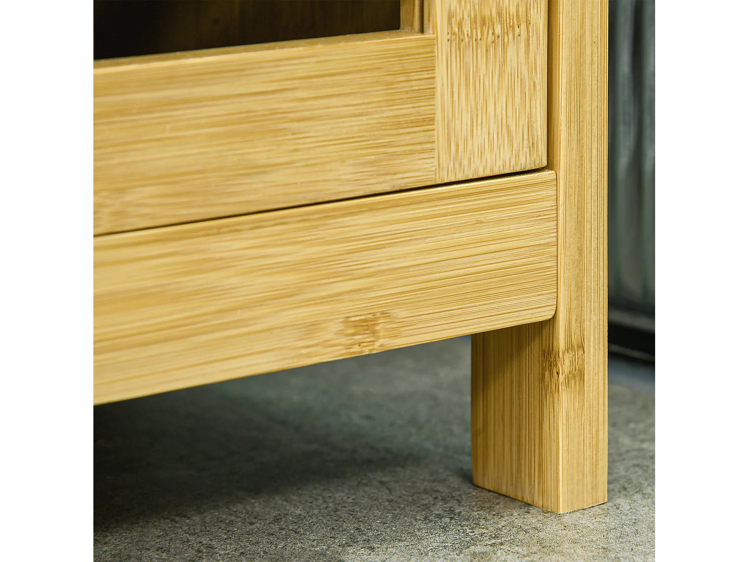 Meuble de salle de bain avec 3 étagères ouvertes, 1 compartiment fermé, en bambou naturel, avec protection anti-basculement (66x33x87 cm)