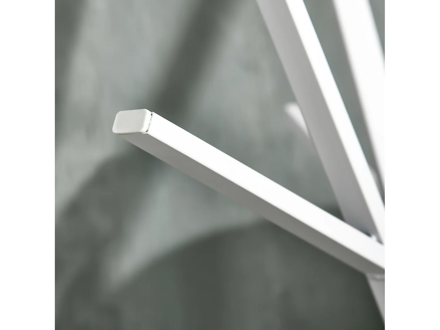 Porte-manteau sur pied, avec étagère et 3 barres, métal blanc (45x45x180 cm)