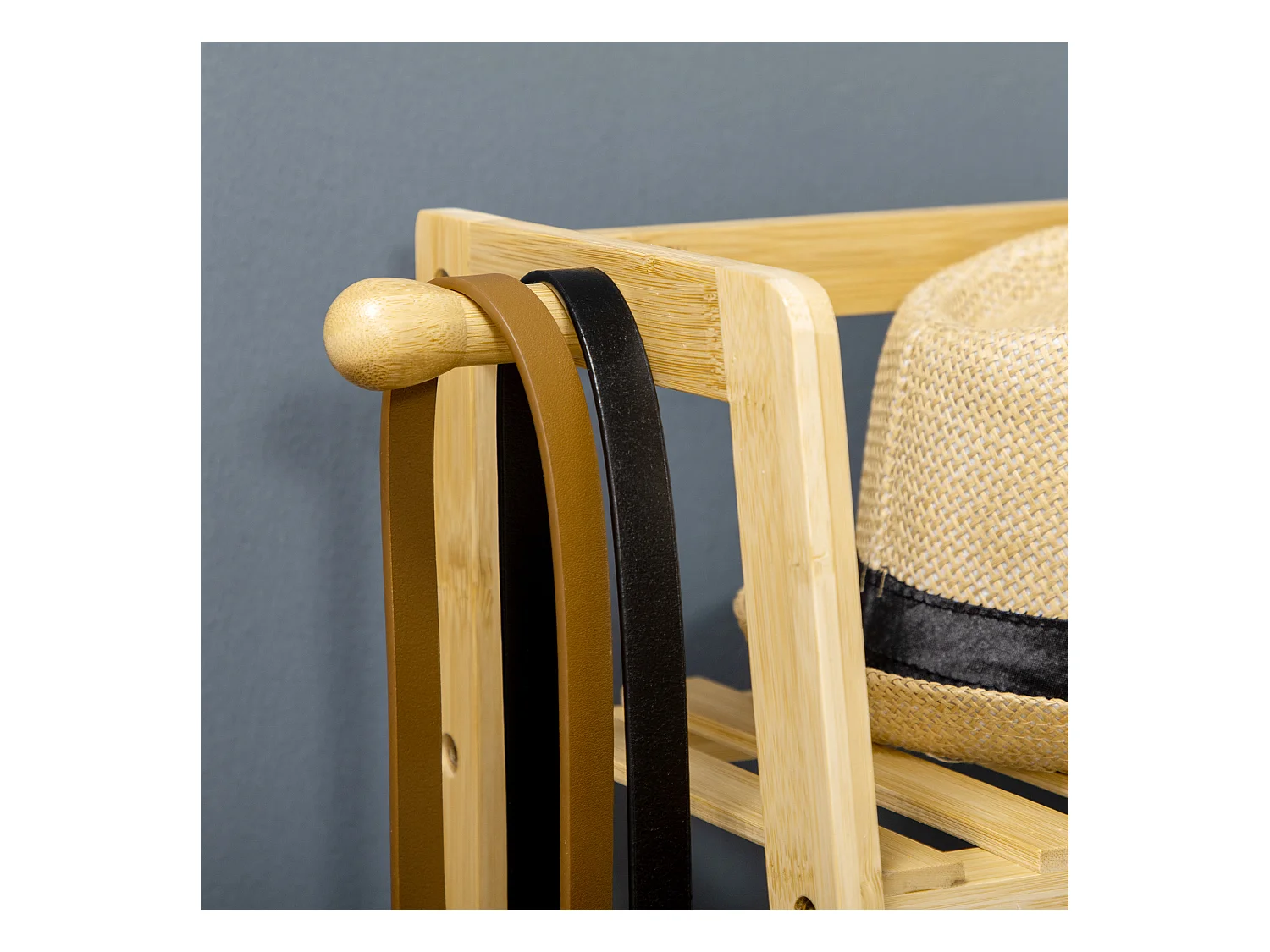 Porte-manteau en bambou avec 2 étagères, 2 crochets et 1 barre à vêtements, naturel (114x40x139 cm)