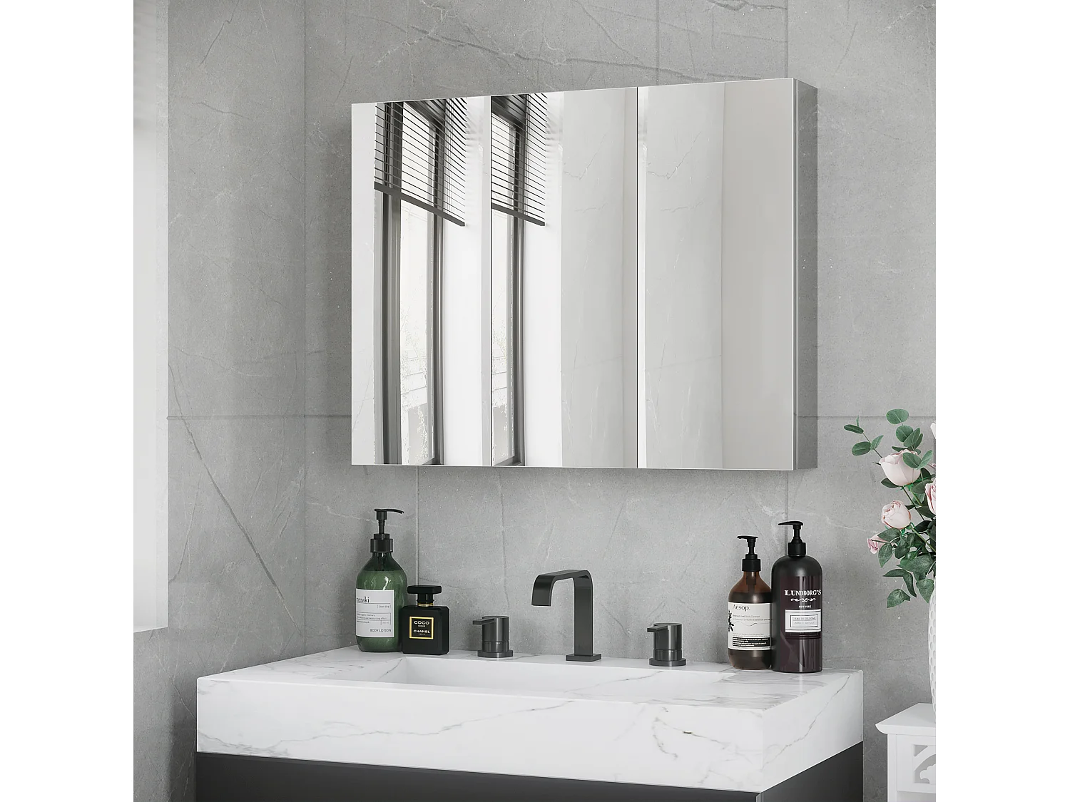 Badkamerkast met spiegel, roestvrijstalen planken, 3 glazen deuren, zilver (70x12x55 cm)
