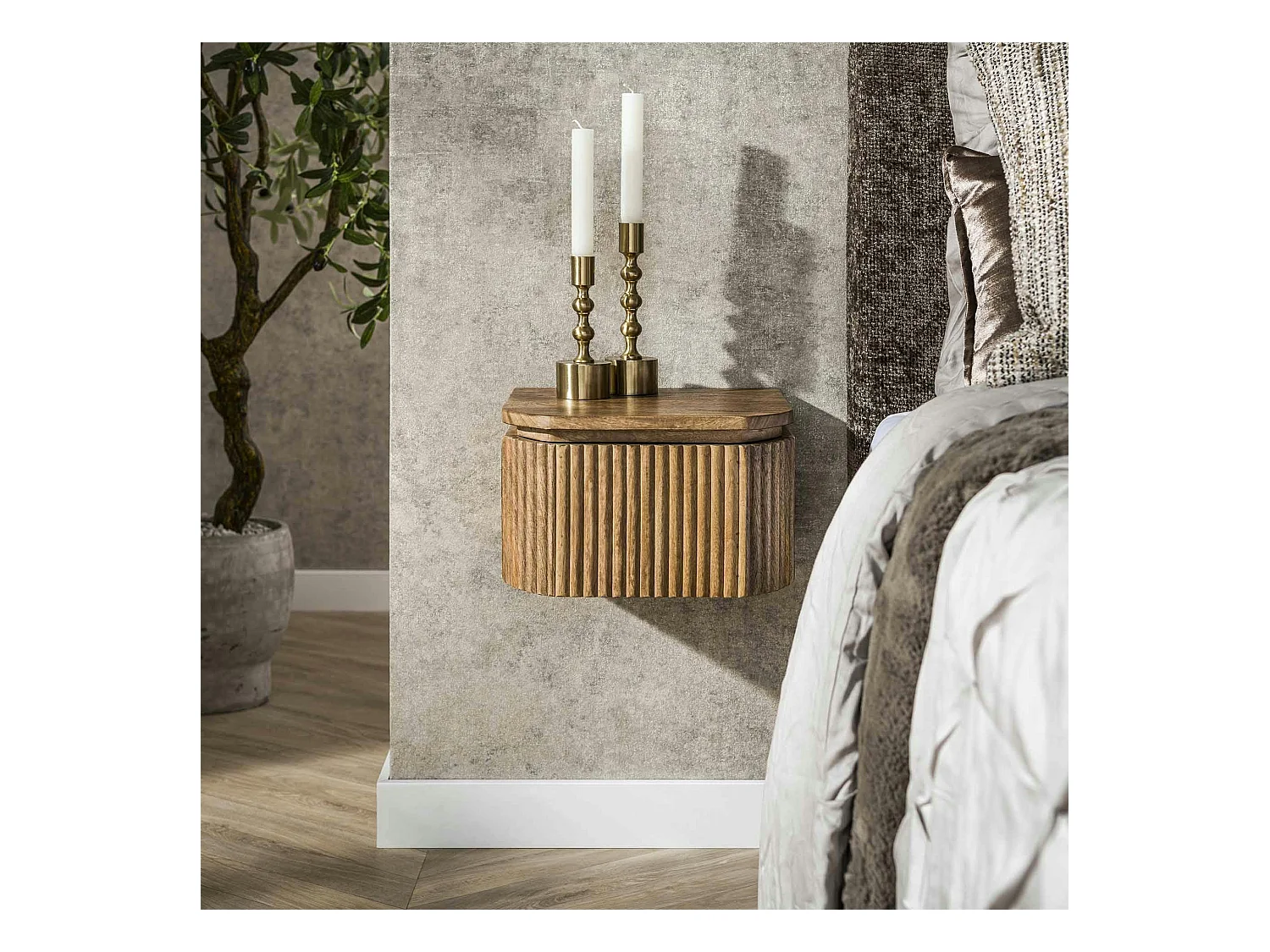 Table de nuit bois – 1 tiroir, motif baguette 32 cm DELHI