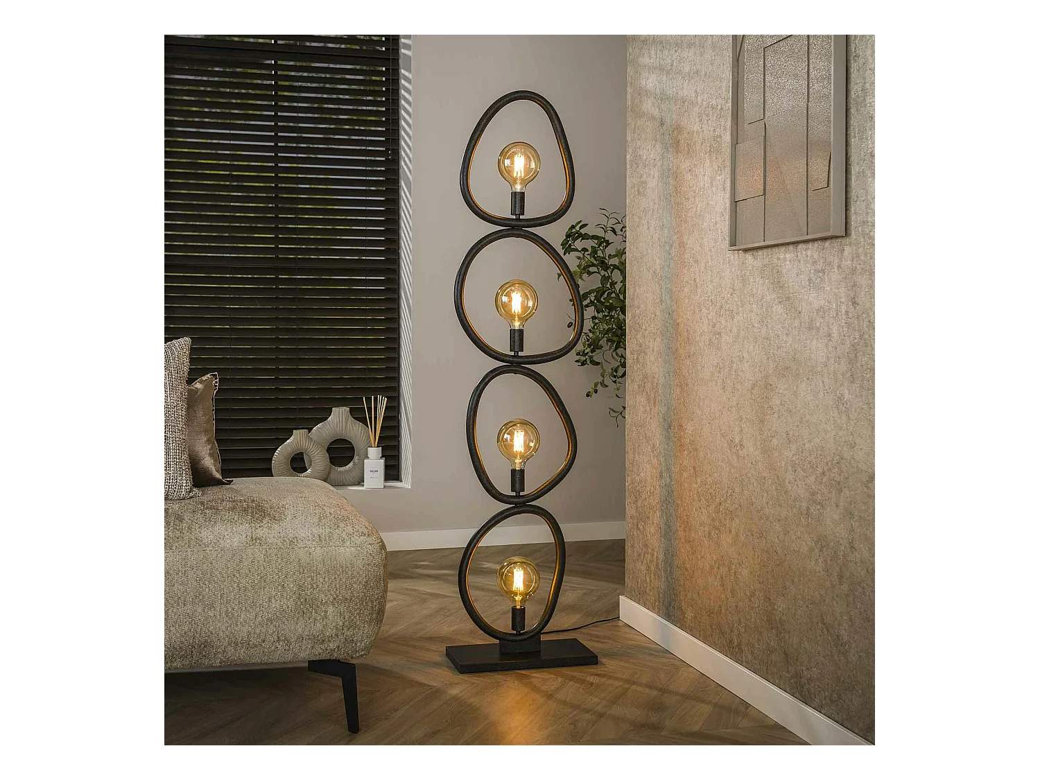 Lampadaire salon noir – forme galet, 4 ampoules TRIBECA