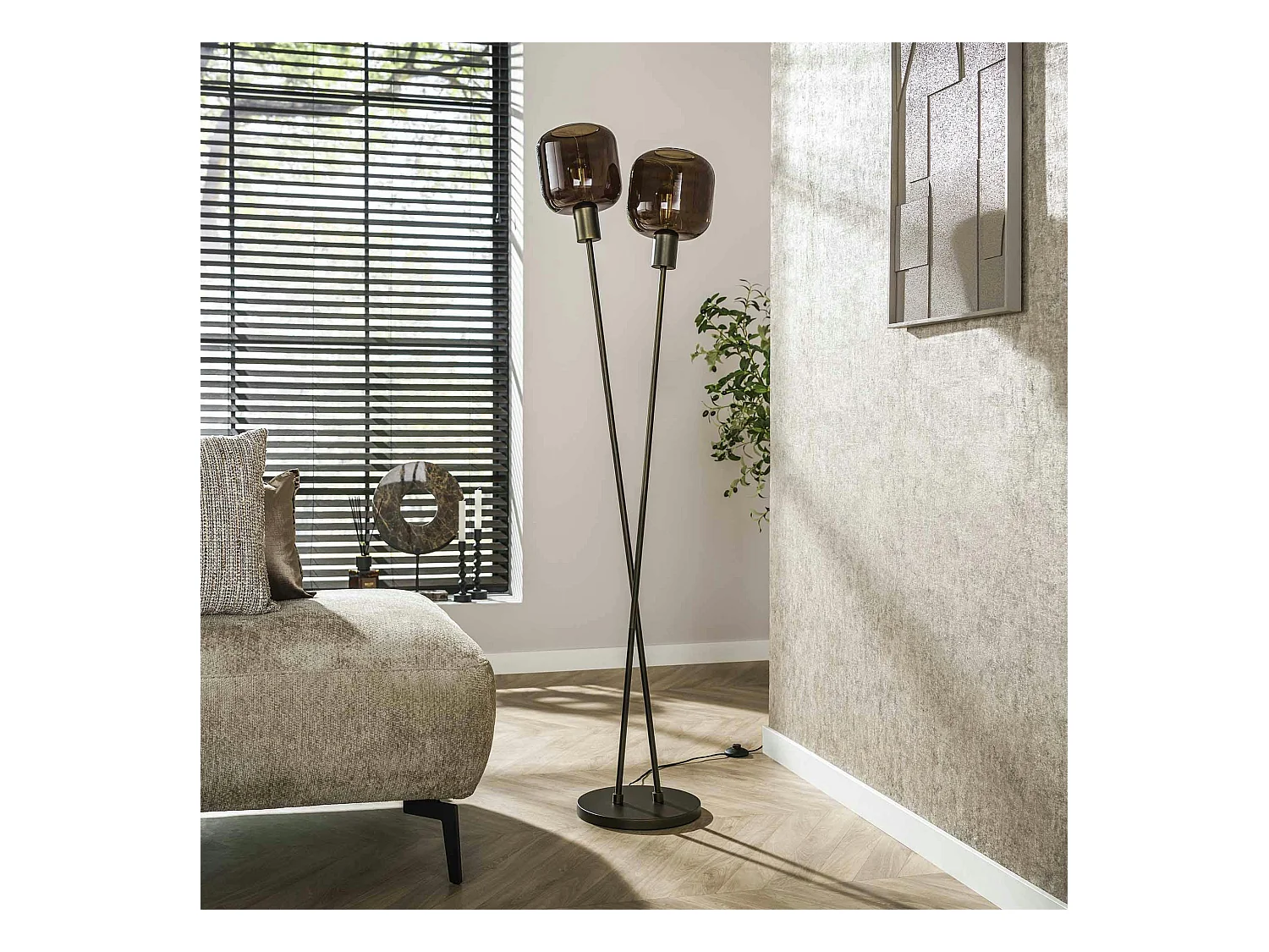 Lampadaire vintage verre – 2 abat–jour croisés bronze NOVA