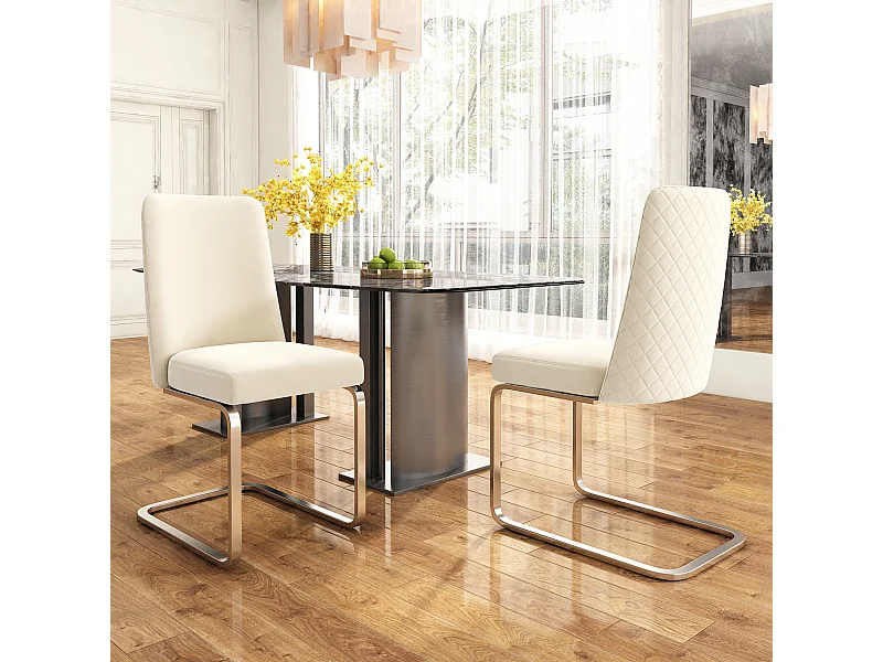 Set van 2 eetkamerstoelen - beige fluweel - met gewatteerde rugleuning en zilveren metalen poten