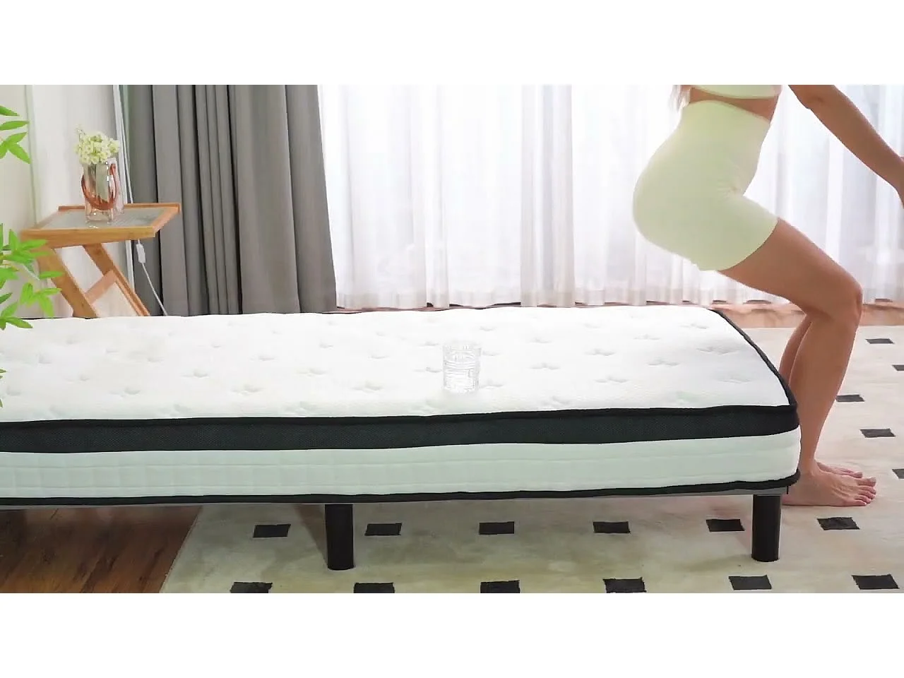 Ensemble 90x200cm matelas-châssis, matelas à ressorts ensachés et haute résilience + cadre de lit