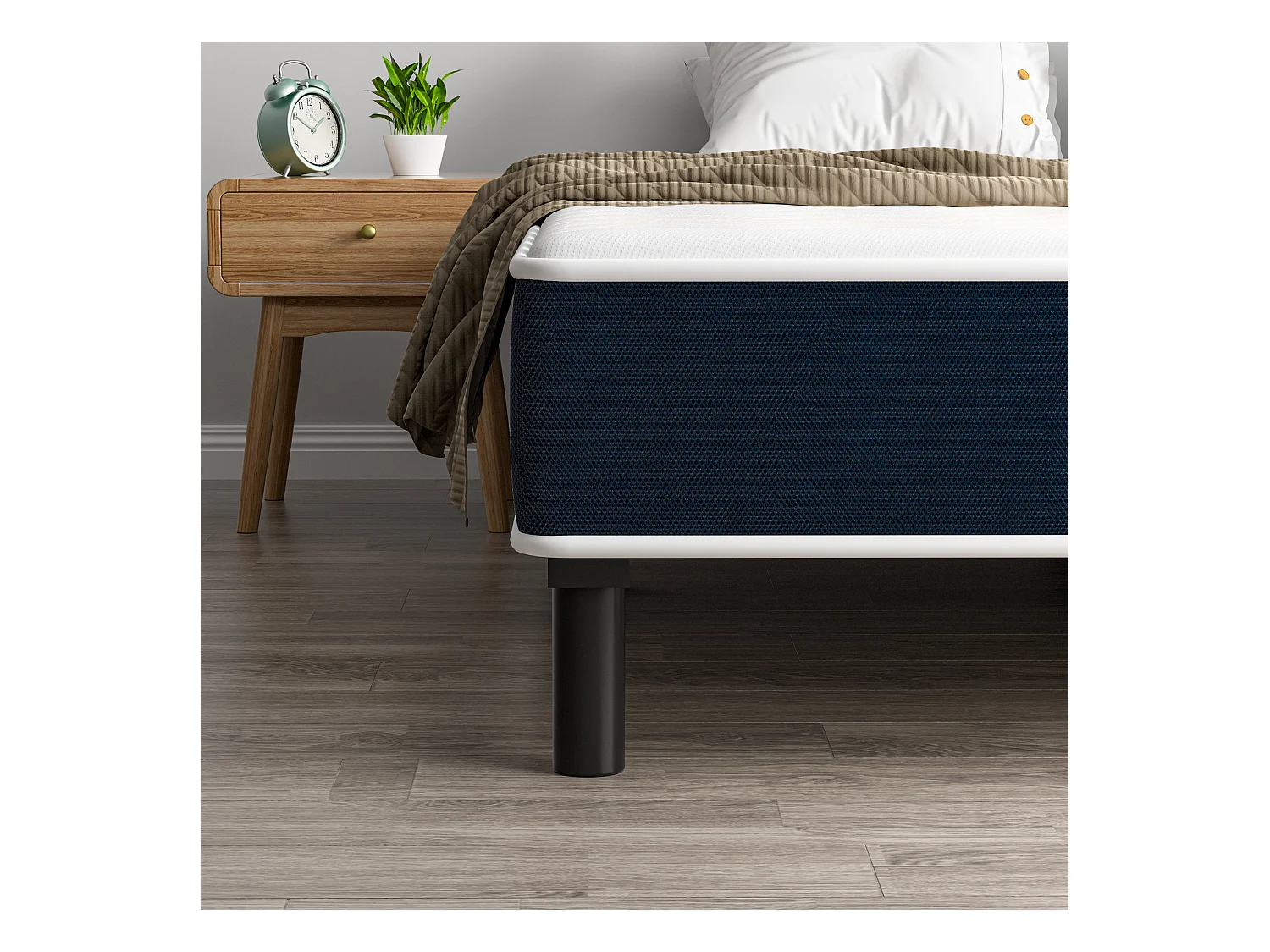 Combinatie bed 140x190 cm, traagschuimmatras van 15 cm dik + ijzeren bedframe, 9 poten