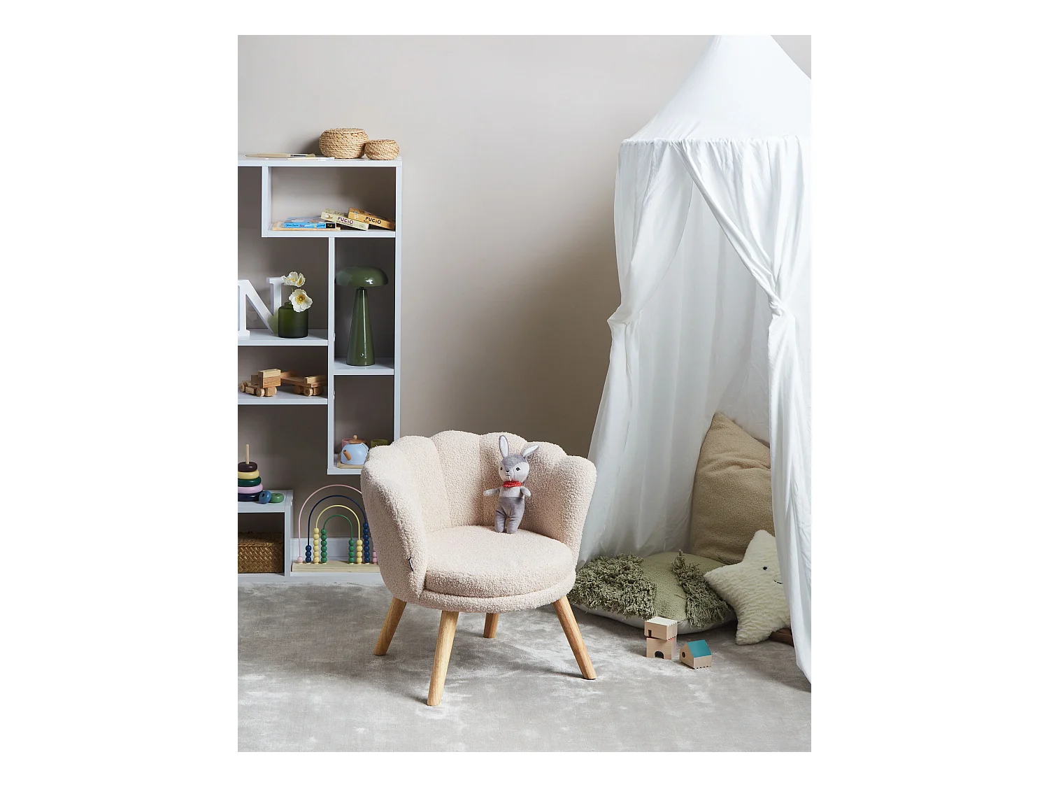 Poltrona per bambini bouclé beige chiaro HALBY