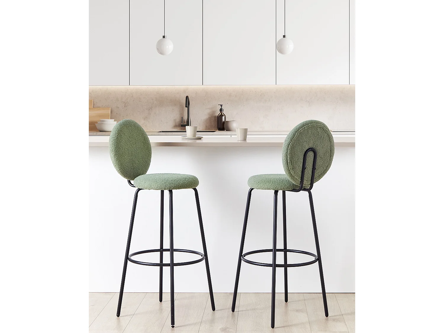 Lot de 2 chaises de bar EMERY Bouclé Vert clair