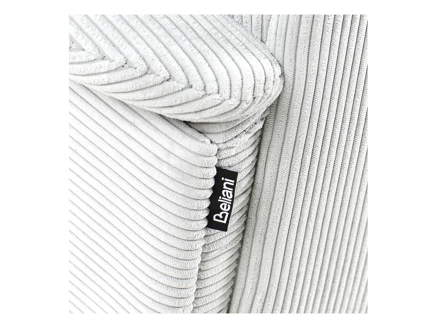 Sessel aus Cord mintgrün mit schwarzen Beinen Retro Stil Svalov