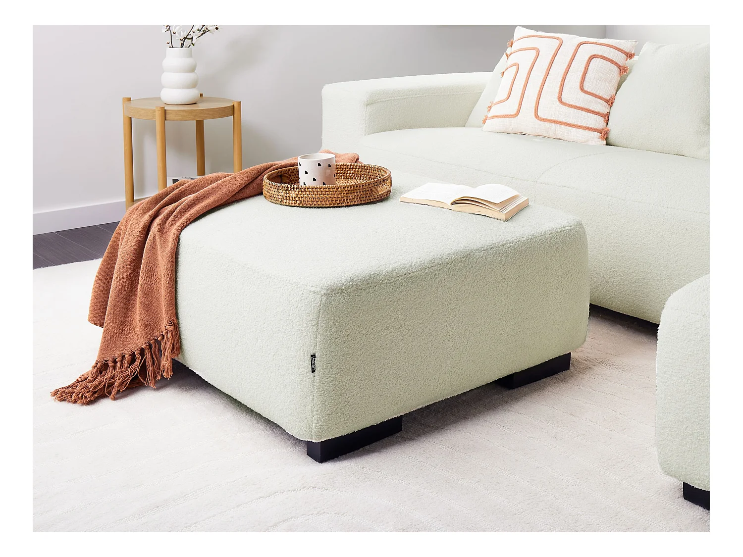 Ottoman LUNGO Bouclé Blanc