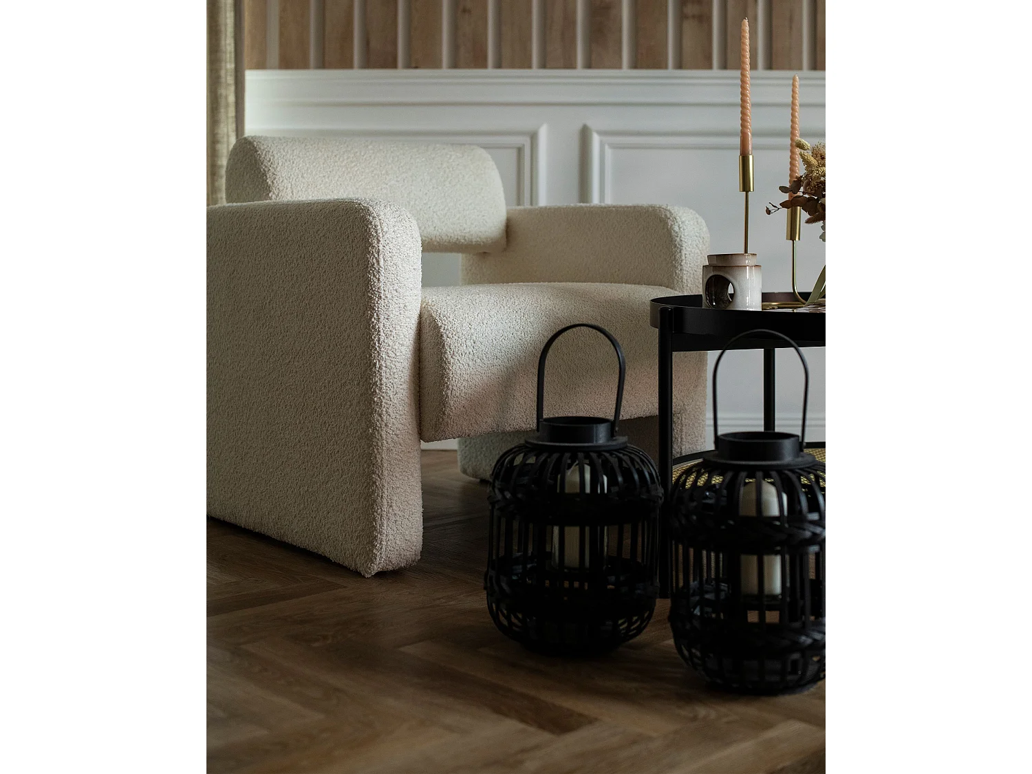 Armchair HALLSBERG Boucle Off-White