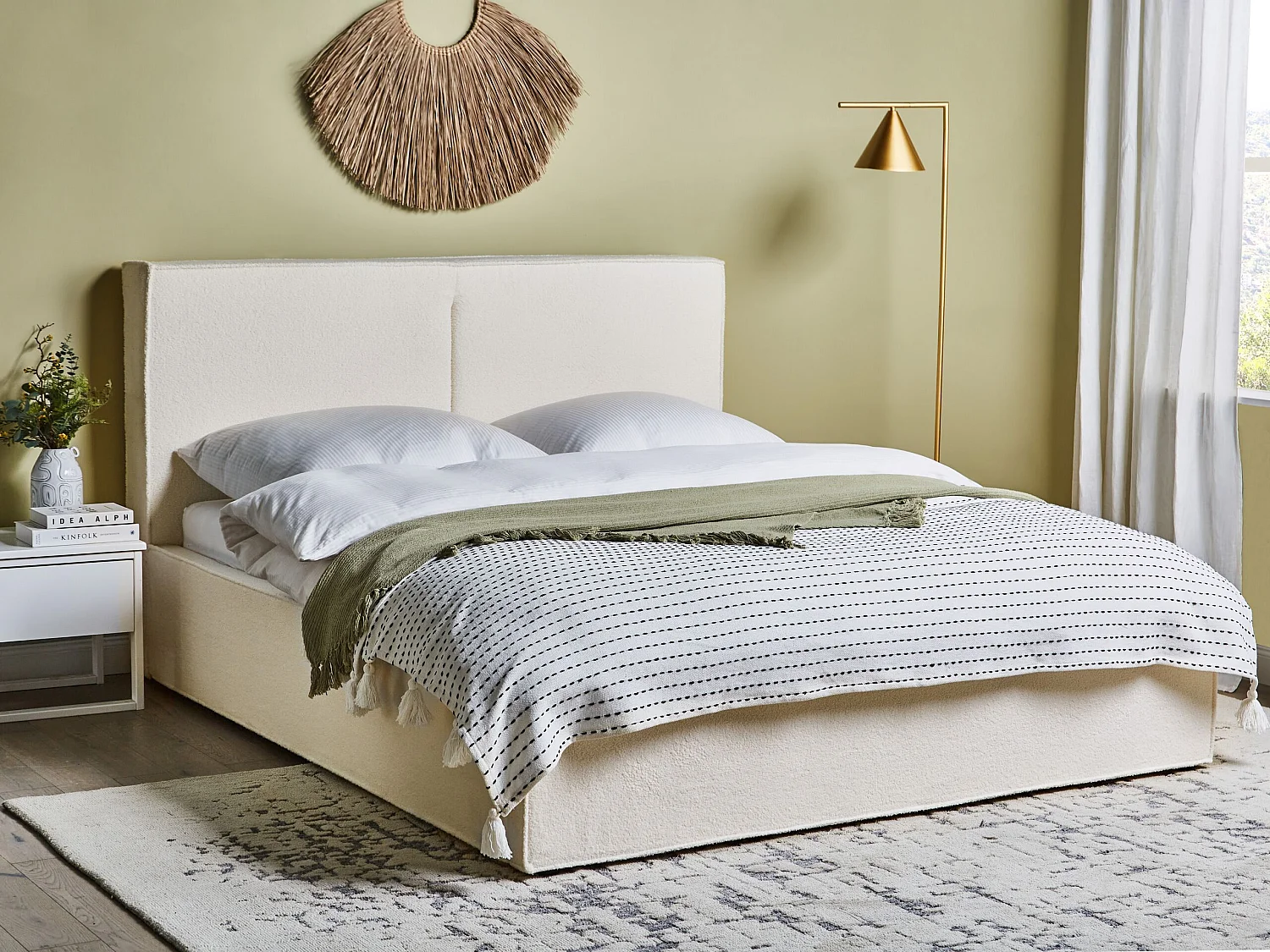 Lit ottoman Bouclé MOISSAC 160 x 200 cm Blanc cassé
