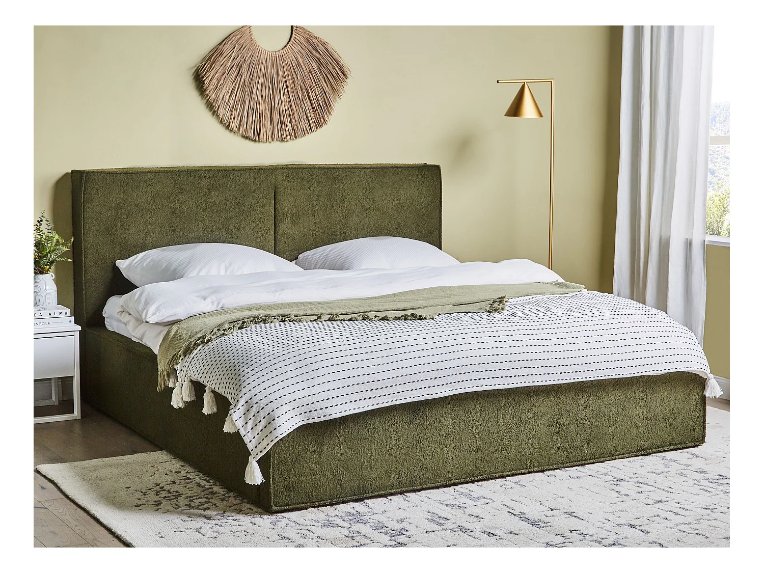 Lit ottoman Bouclé MOISSAC 180 x 200 cm Vert foncé