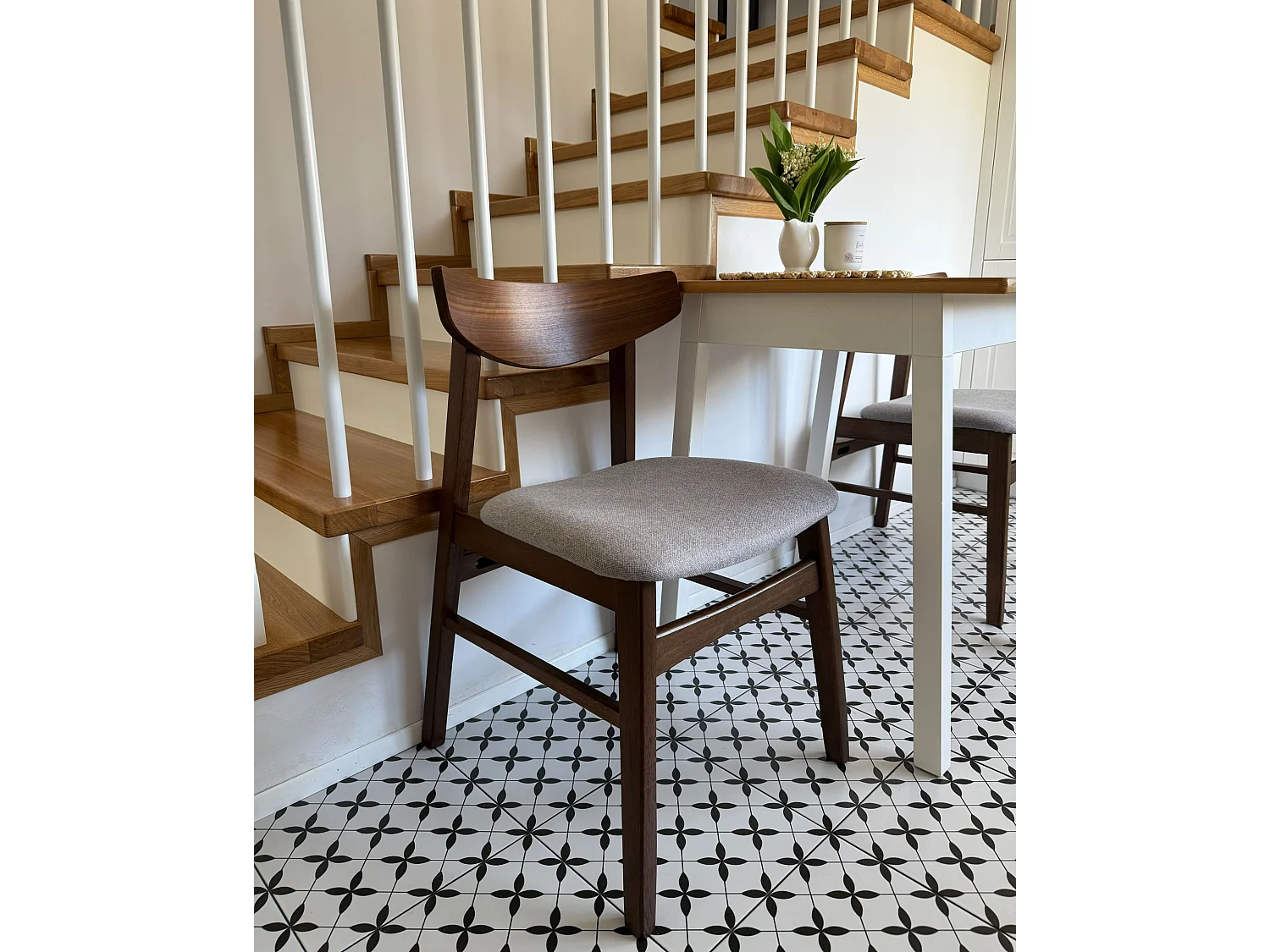 Lot de 2 chaises de salle à manger SMILEY Bois Gris clair