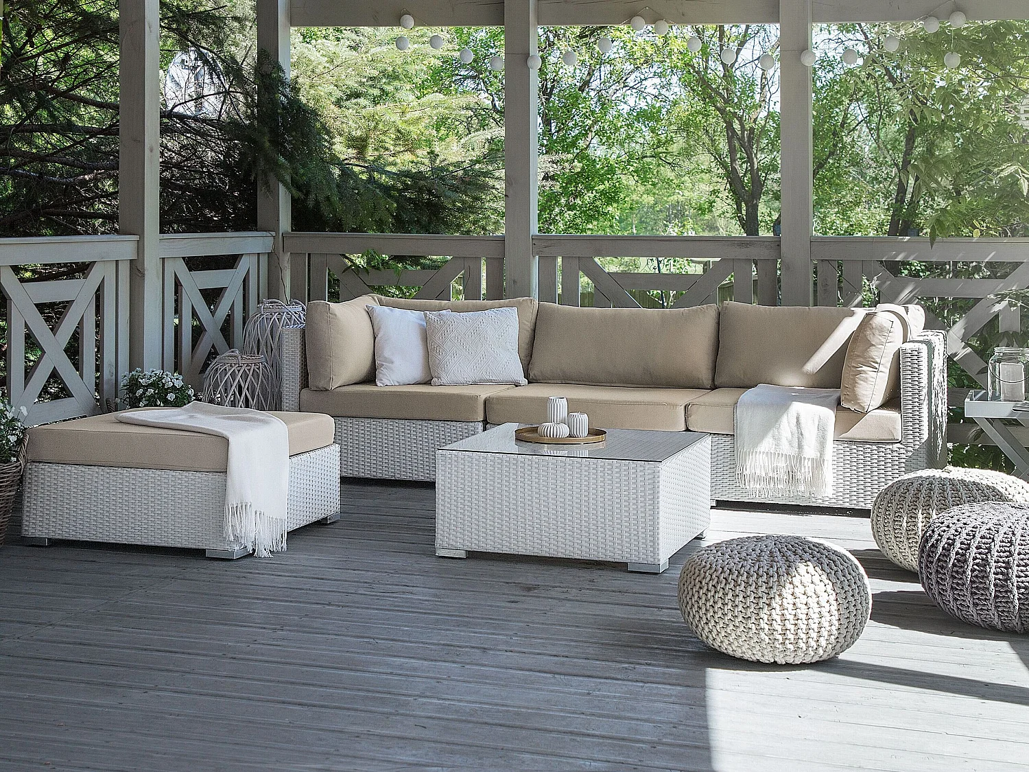 Exklusives Gartenmöbel 4er Set aus Rattan weiß / sandbeige rechtsseitig Sano II