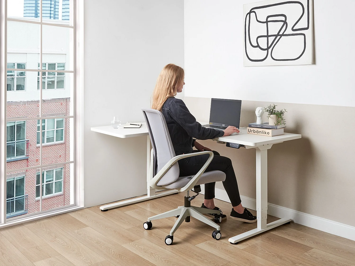 Bureau d'angle réglable électriquement DESTINES Blanc 160 cm 109 cm Côté droite