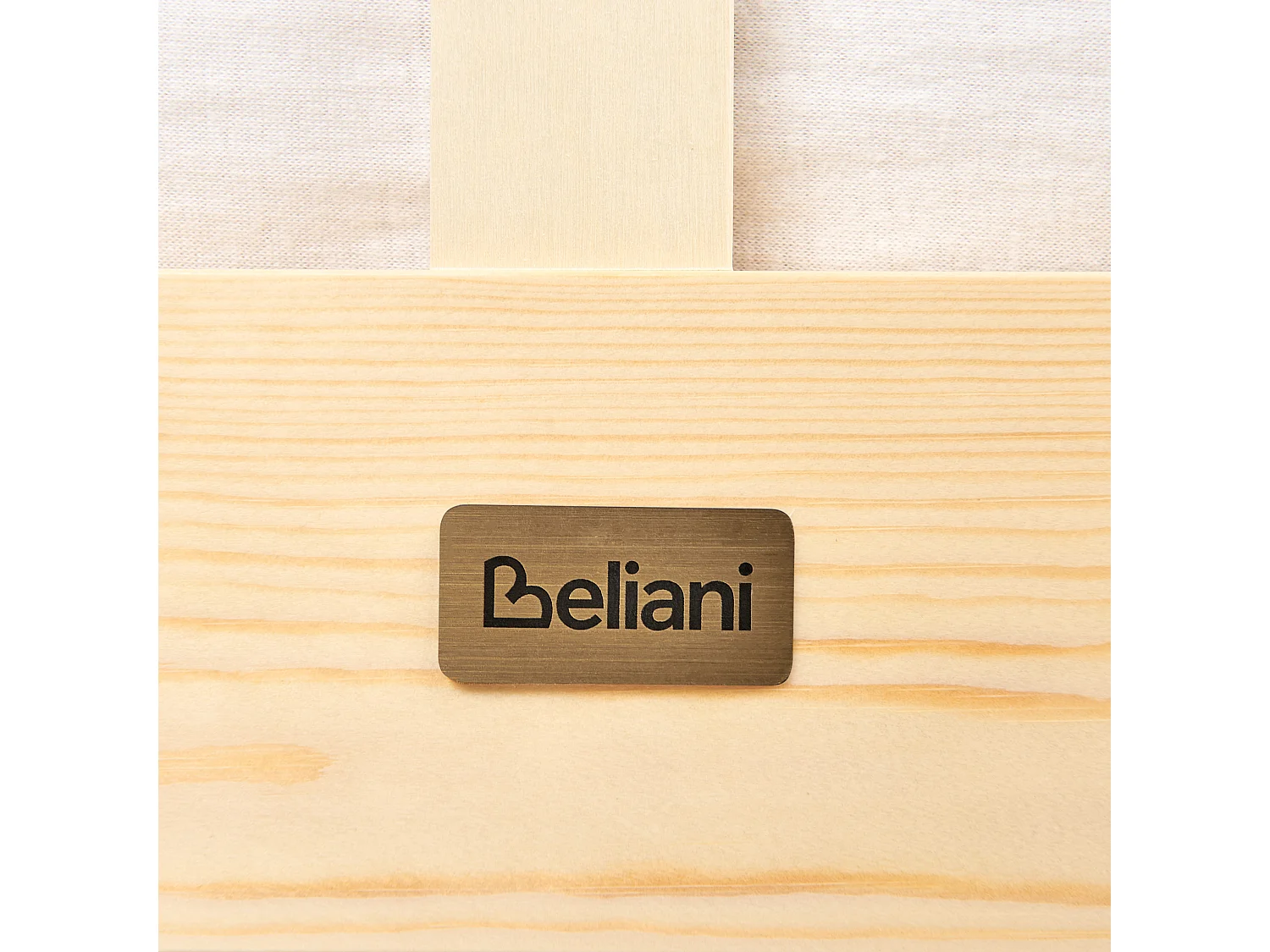 Minimalistischer Bettrahmen aus Holz hellbraun mit Lattenrost 90x200 cm Olendon