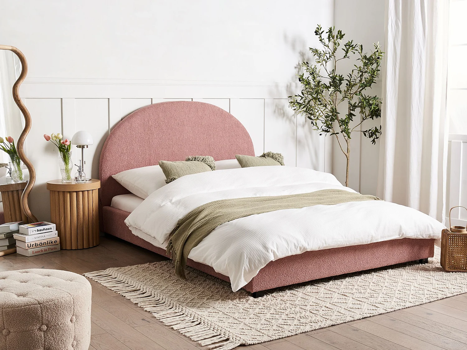 Bett mit Lattenrost Bouclé VAUCLUSE 140 x 200 cm Pastellrosa