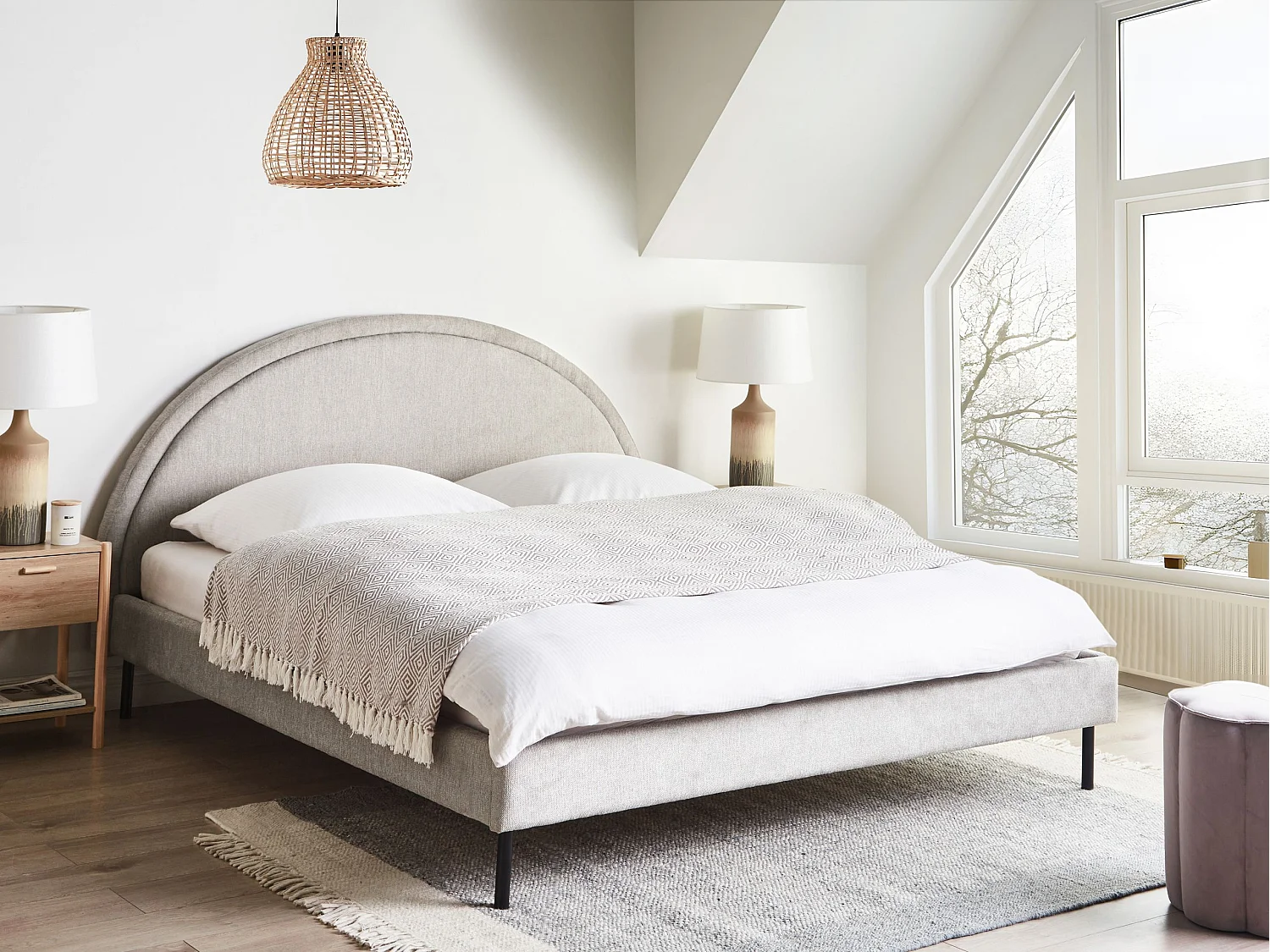 Bett mit Lattenrost Stoff MARGUT 180 x 200 cm Hellgrau