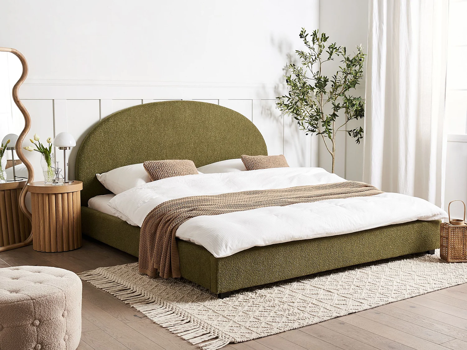 Lit avec sommier Bouclé VAUCLUSE 180 x 200 cm Vert olive
