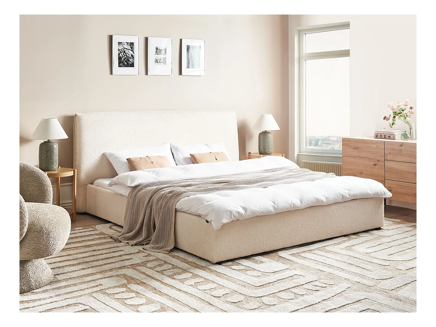 Cama Bouclé LAVAUR 180 x 200 cm Blanco crema