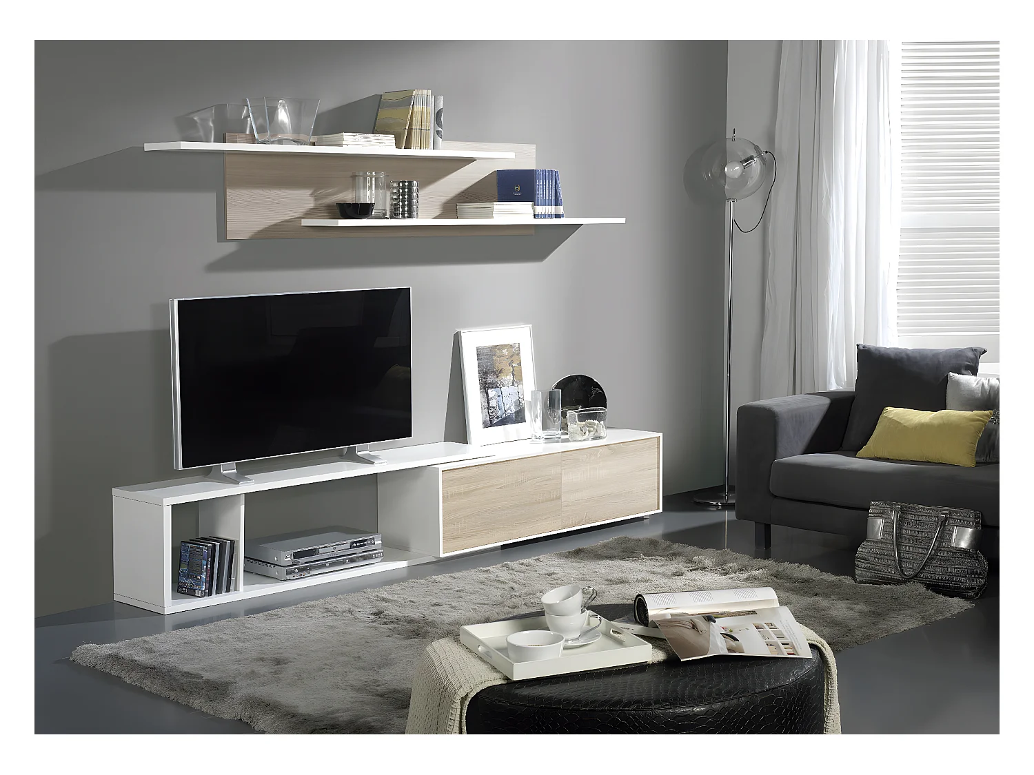 Ensemble TV extensible coloris Blanc / Chêne Cambrian - longueur 155-240 x profondeur 35 cm