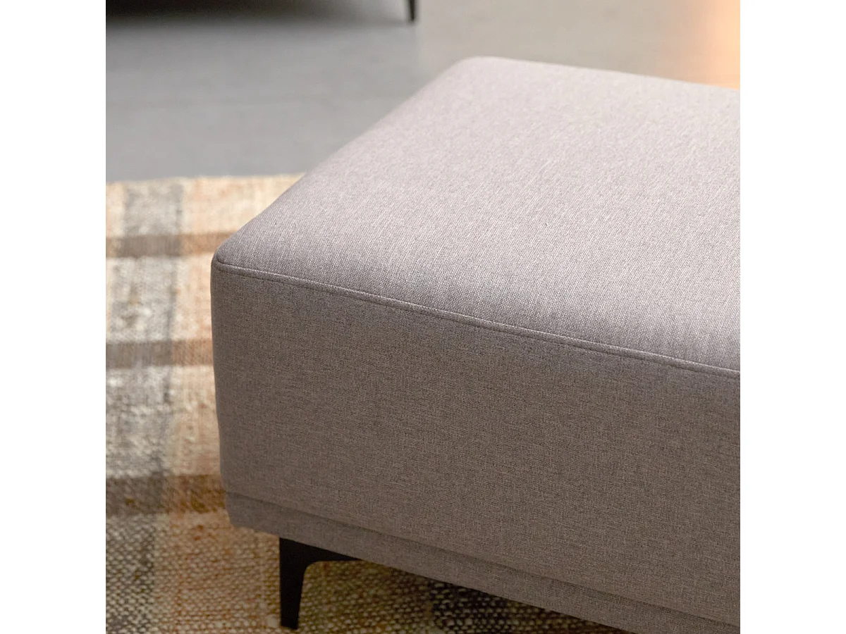 Fußhocker Lars mit taupegrauem Stoffbezug ,1-Sitz