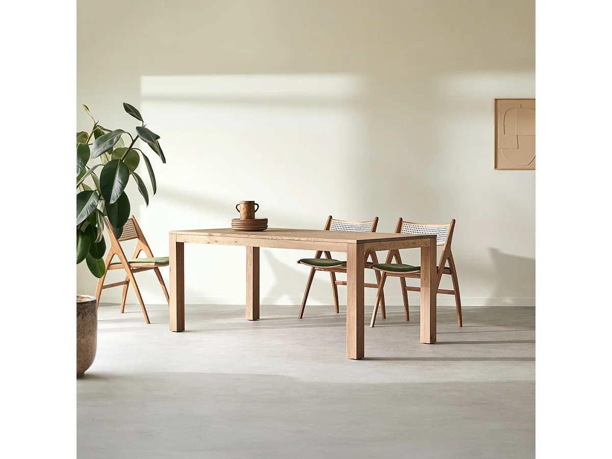 Table en bois de chêne massif avec noeuds 6-8 pers. Eden
