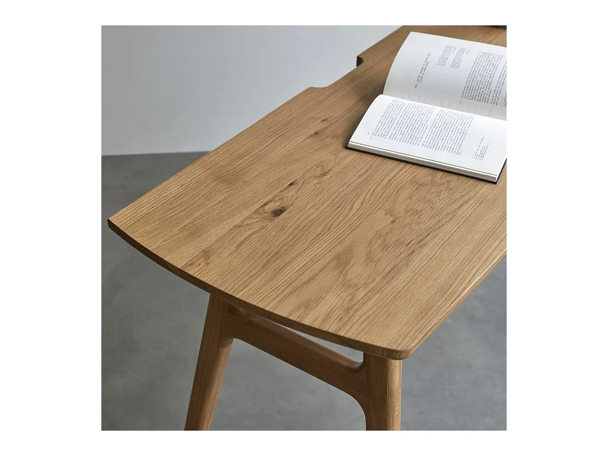 Scrivania in legno di rovere massello