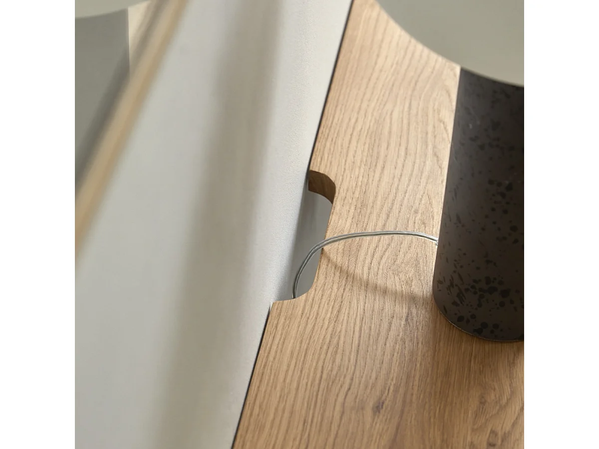 Schreibtisch aus massivem Eichenholz