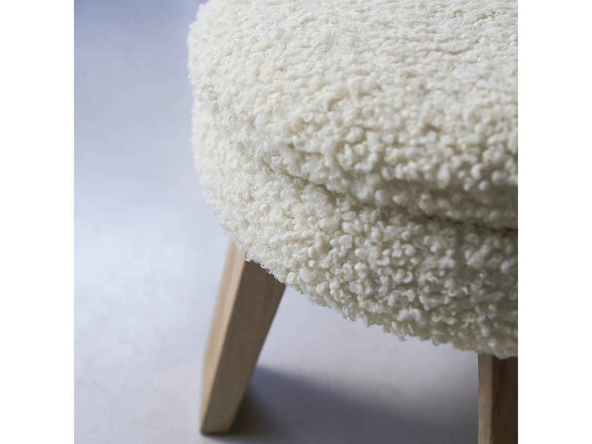 Pouf Mattak Himalaya in legno di quercia massello, 1 posto