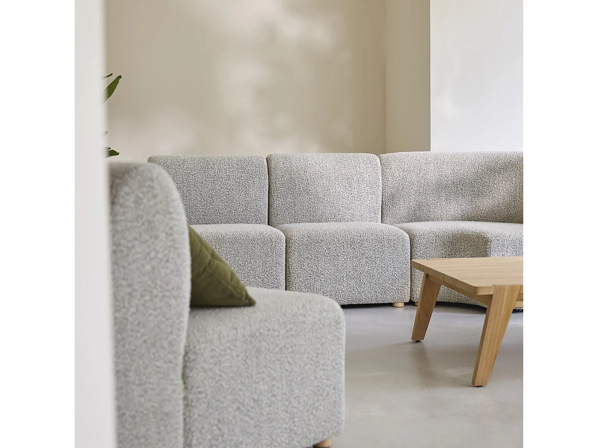 Poltrona da caminetto modulare Swann in acacia massello e tessuto grigio