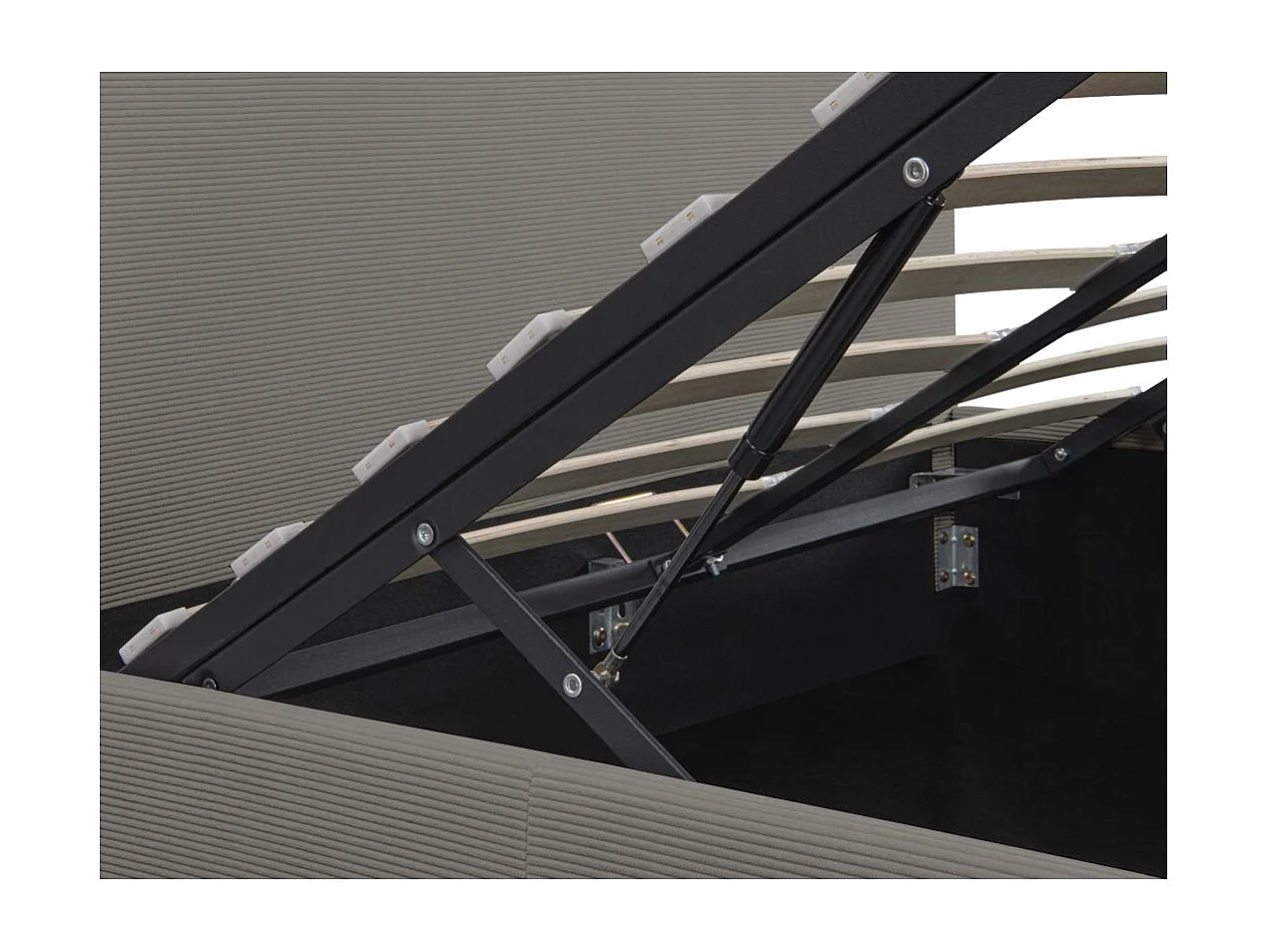 Cadre de lit EDGAR avec coffre de rangement et tête de lit en velours côtelé gris - couchage 180x200cm