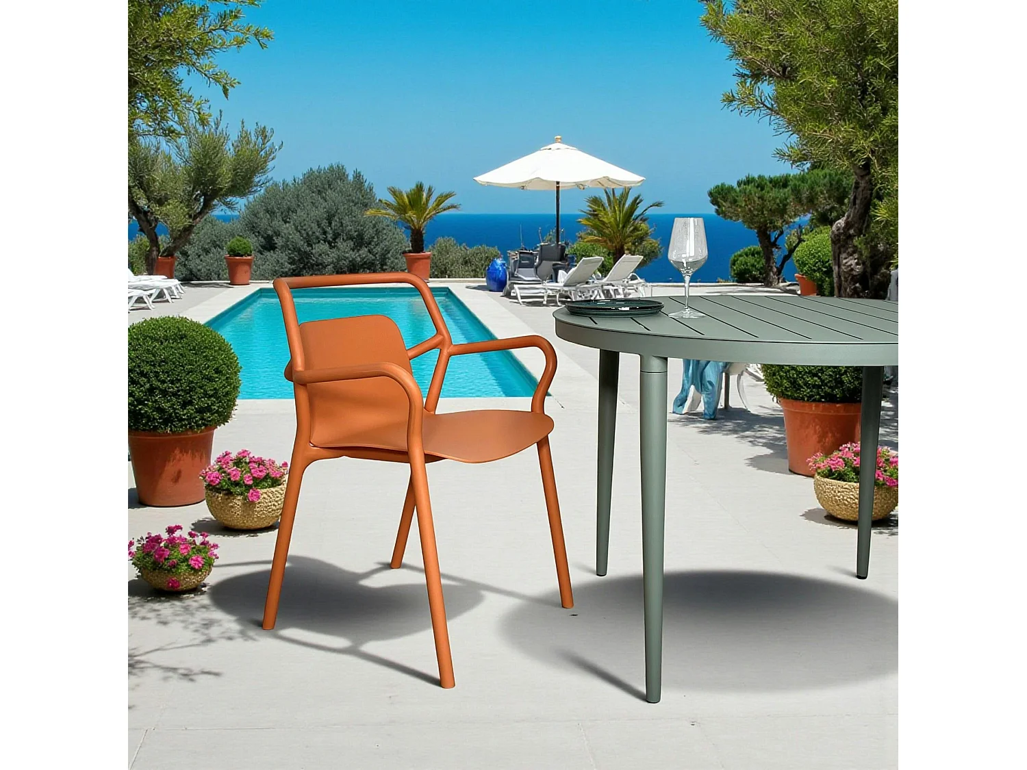 Chaise de jardin design orange, empilable (lot de 2) PINETO