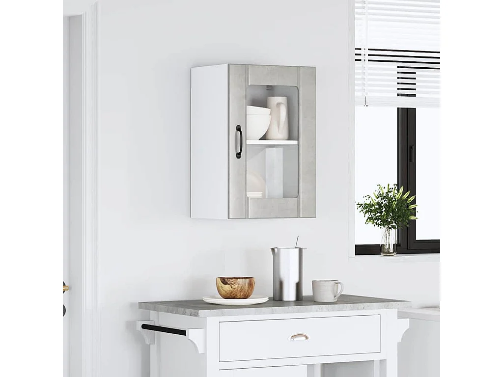 betongrijze keukenwandkast met glazen deur